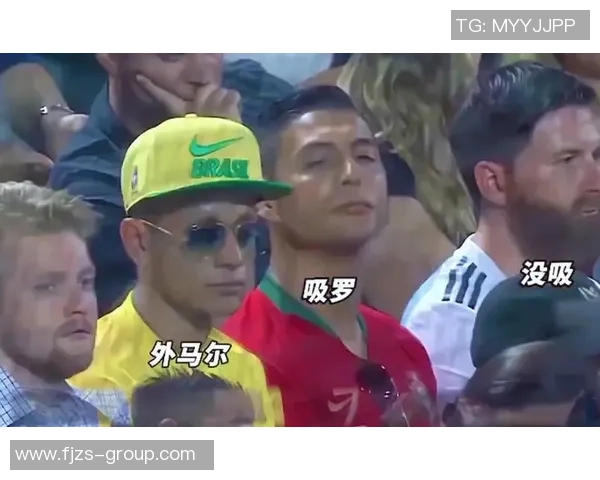 球星足球场上爆笑瞬间盘点：从失误到奇葩动作笑翻全场