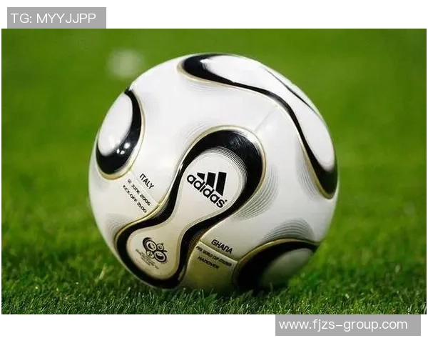 足球小国崛起之星十大榜单揭秘:这些球员在世界舞台上闪耀光芒 足球小国崛起之星十大榜单揭秘:这些球员在世界舞台上闪耀光芒