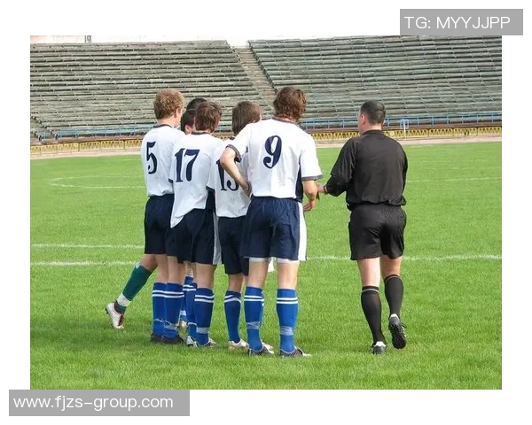 足球明星背后的数字密码 揭秘他们独特的球场编号故事