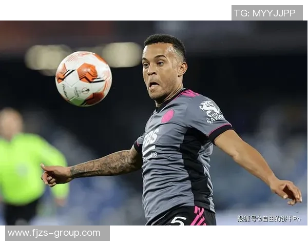 足球球星因伤缺席重要赛事球迷惋惜 愿他早日康复重返赛场